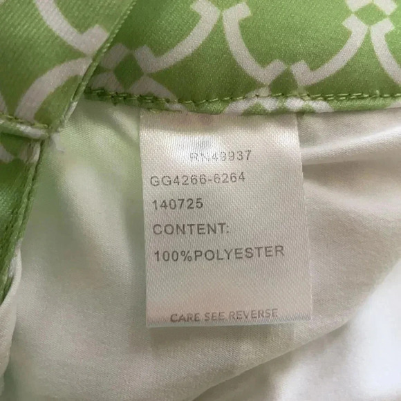 Tail golf skort, skirt w/ attached shorts, lime green & white print. Size 4 - Picture 9 of 10